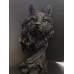 Подарък за мъж - Луксозна ръчно рисувана статуетка Вълк