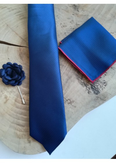 Стилна вратовръзка за младоженец в тъмно синьо в комплект с кърпичка и бутониера