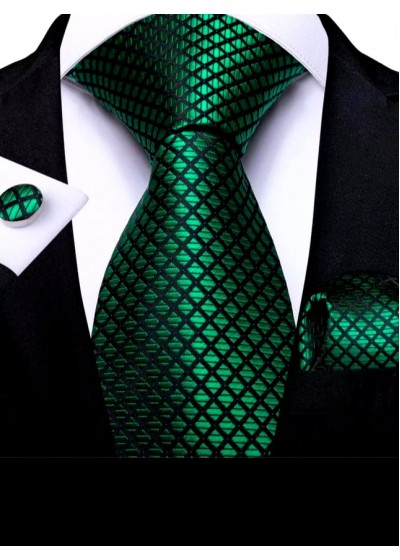 Мъжка вратовръзка в наситено тъмно зелено комплект с кърпичка и ръкавели модел РЧ21084
