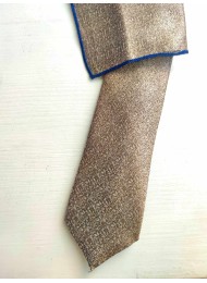 Комплект бизнес клас мъжка вратовръзка и кърпичка в златно бежово